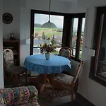 Mit Schwimmbad Und Alpenblick * 霍兴斯旺德